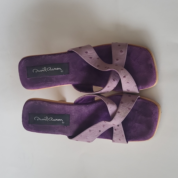 David Aaron women's shoes purple leather sandals size 7.5 made in Italy - Picture 1 of 12